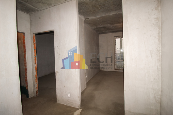 Продам трехкомнатную (3-комн.) квартиру, Оборонная ул, д.102Б, Тула г