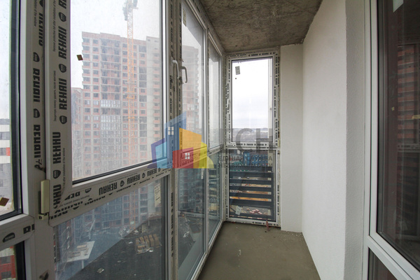 Продам трехкомнатную (3-комн.) квартиру, Оборонная ул, д.102Б, Тула г