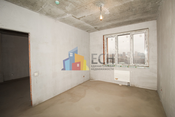 Продам трехкомнатную (3-комн.) квартиру, Оборонная ул, д.102Б, Тула г
