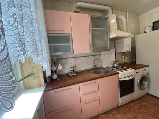 Продам трехкомнатную (3-комн.) квартиру, Шолохова пр-кт, 207/3, Ростов-на-Дону г