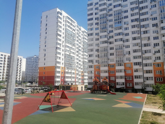 Продам однокомнатную (1-комн.) квартиру, Мурата Ахеджака ул, 17, Новороссийск г
