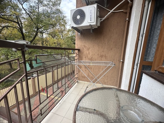 Продам двухкомнатную (2-комн.) квартиру, Мира ул, 15, Геленджик г