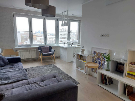 Сдам однокомнатную (1-комн.) квартиру, Дмитровка Б. ул, 20, Москва г