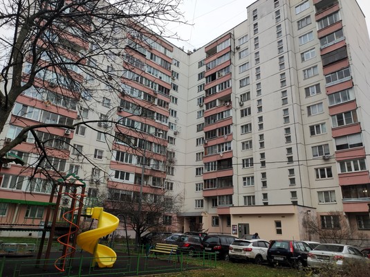 Продам трехкомнатную (3-комн.) квартиру, Софьи Ковалевской ул, 12к1, Москва г