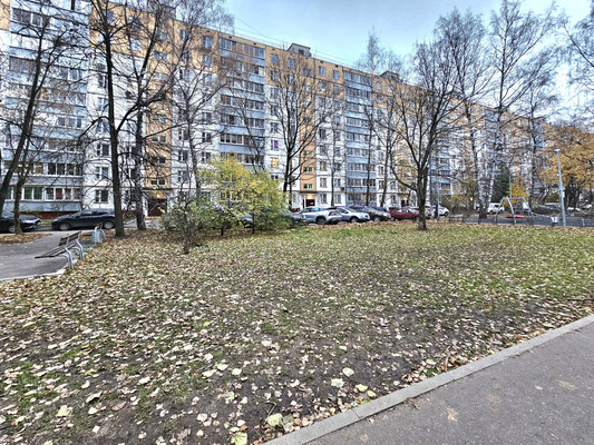 Продам двухкомнатную (2-комн.) квартиру, Маршала Тухачевского ул, 23к3, Москва г