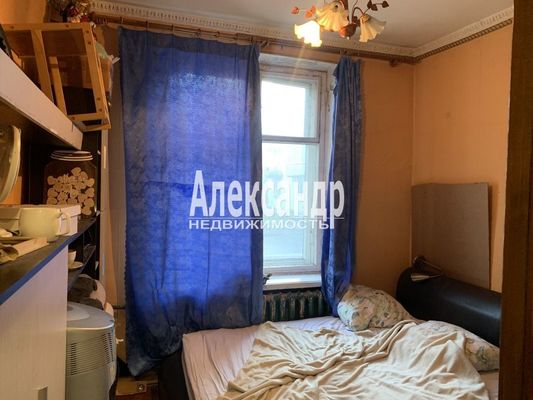 Продам комнату в 3-комн. квартире, Пограничника Гарькавого ул, 5к1, Санкт-Петербург г