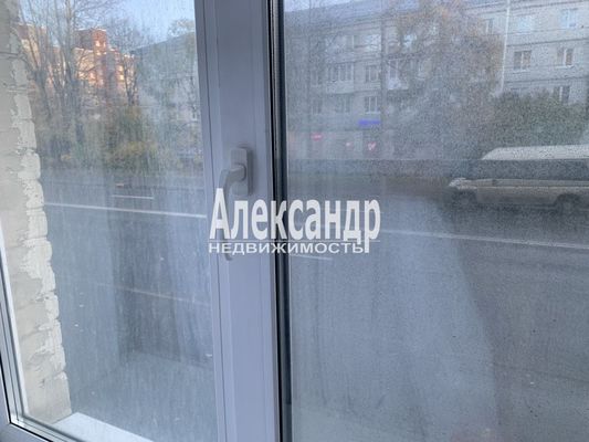 Продам комнату в 3-комн. квартире, Пограничника Гарькавого ул, 5к1, Санкт-Петербург г