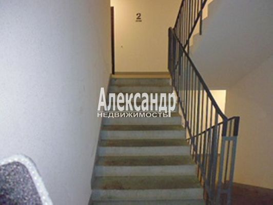 Продам двухкомнатную (2-комн.) квартиру, Кирова пр-кт, 25к3, Подпорожье г