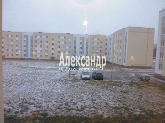 Продам двухкомнатную (2-комн.) квартиру, Кирова пр-кт, 25к3, Подпорожье г