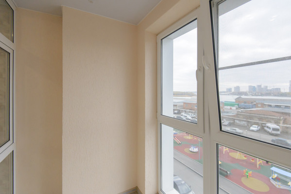 Продам двухкомнатную (2-комн.) квартиру, Береговая ул, 73, Ростов-на-Дону г