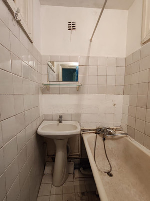 Продам трехкомнатную (3-комн.) квартиру, Халтуринский пер, 63, Ростов-на-Дону г