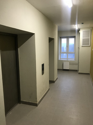 Продам однокомнатную (1-комн.) квартиру, Петрозаводская ул, 45, Сыктывкар г