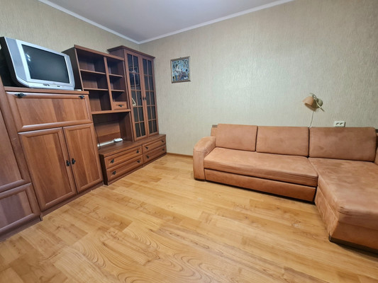 Продам однокомнатную (1-комн.) квартиру, Грина ул, 30, Москва г