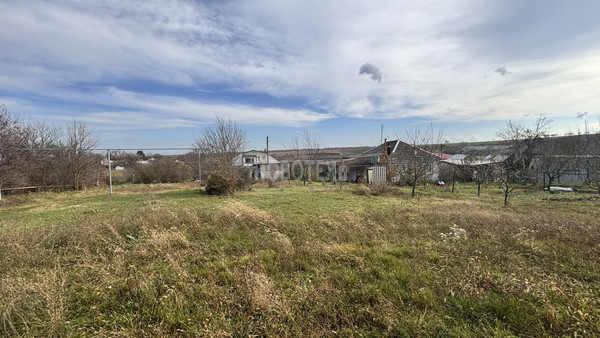 Продам участок 10 соток, ИЖС, Розы Люксембург ул, 15а, Молдаванское с, 0 км от города