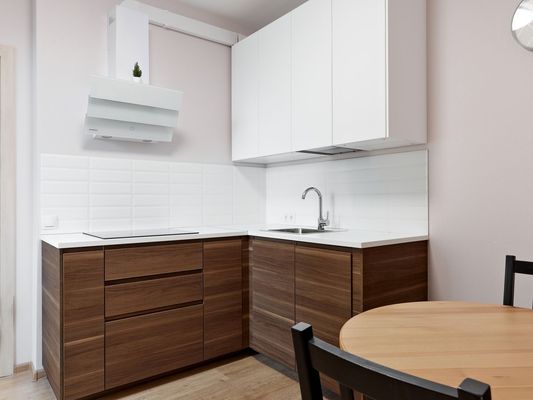 Продам однокомнатную (1-комн.) квартиру, 26-я В.О. линия, , 7, Санкт-Петербург г