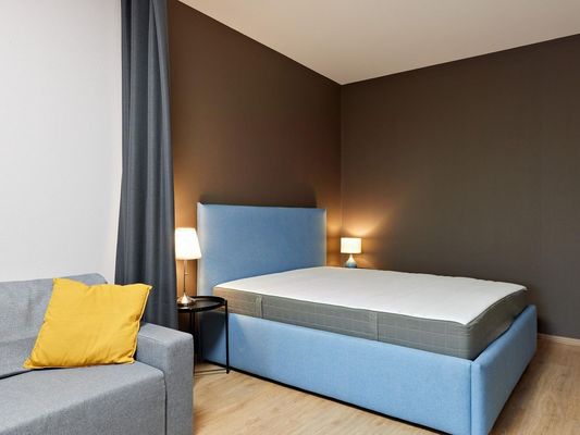 Продам однокомнатную (1-комн.) квартиру, 26-я В.О. линия, , 7, Санкт-Петербург г