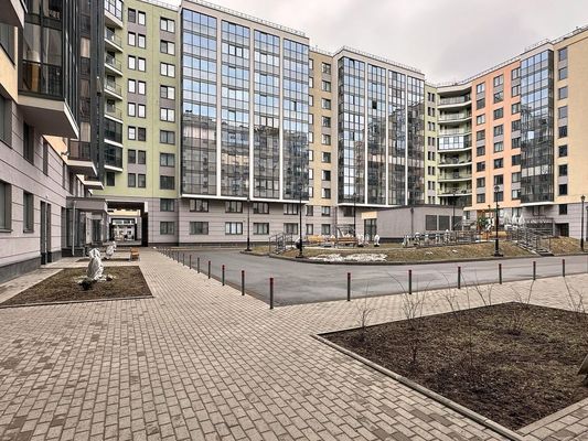 Продам однокомнатную (1-комн.) квартиру, 26-я В.О. линия, , 7, Санкт-Петербург г