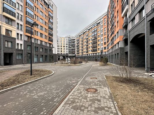 Продам однокомнатную (1-комн.) квартиру, 26-я В.О. линия, , 7, Санкт-Петербург г