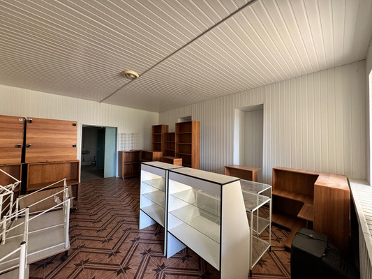 Продам коммерческое помещение 983 м2, Кушховых ул, Нальчик г