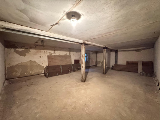 Продам коммерческое помещение 983 м2, Кушховых ул, Нальчик г