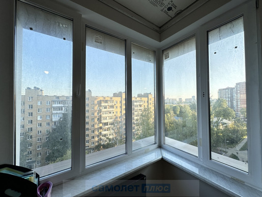 Продам двухкомнатную (2-комн.) квартиру, Вокзальная ул, 31к8, Одинцово г