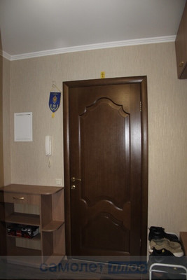 Продам трехкомнатную (3-комн.) квартиру, Генерала Ремезова б-р, 6, Голицыно г