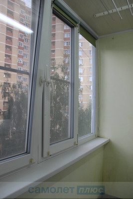 Продам трехкомнатную (3-комн.) квартиру, Генерала Ремезова б-р, 6, Голицыно г