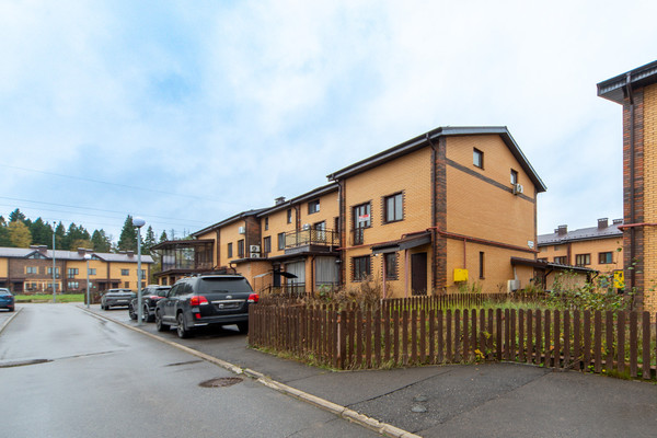 Продам трехкомнатную (3-комн.) квартиру, Экодолье ул, 23Б1, Шолохово д