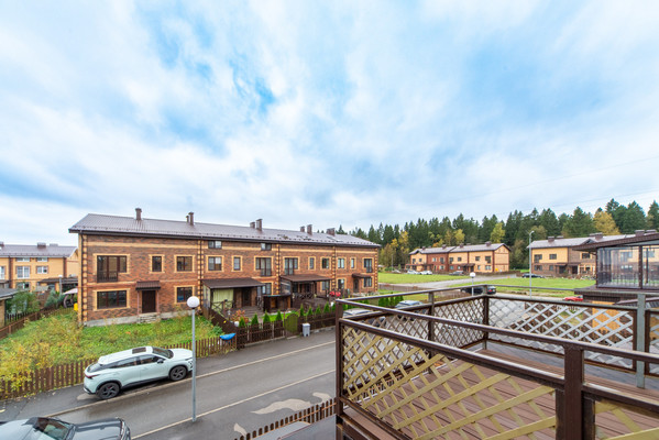 Продам трехкомнатную (3-комн.) квартиру, Экодолье ул, 23Б1, Шолохово д