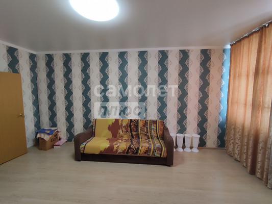 Продам двухкомнатную (2-комн.) квартиру, Красная ул, 49, Славянск-на-Кубани г