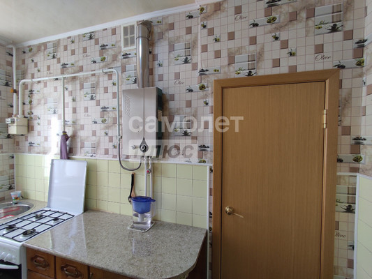 Продам двухкомнатную (2-комн.) квартиру, Красная ул, 49, Славянск-на-Кубани г