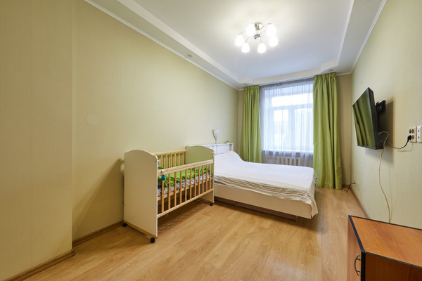 Продам трехкомнатную (3-комн.) квартиру, Доватора ул, 19, Челябинск г