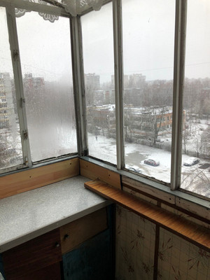 Продам двухкомнатную (2-комн.) квартиру, Попова ул, 14/32, Великий Новгород г