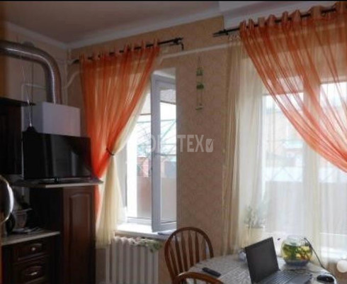 Продам трехкомнатную (3-комн.) квартиру, Кладковая ул, 1, Каневская ст-ца