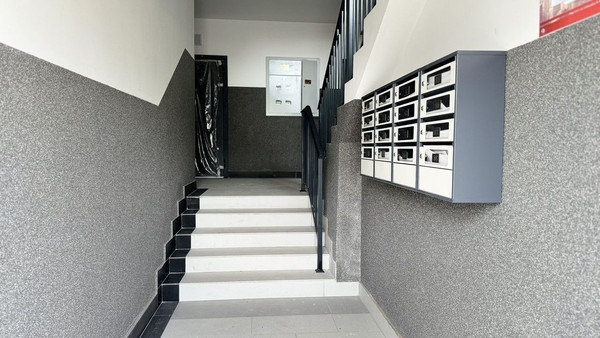 Продам однокомнатную (1-комн.) квартиру, Поселковая ул, 22, Калининград г