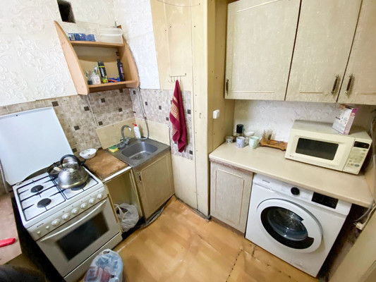 Продам двухкомнатную (2-комн.) квартиру, Киевское шоссе 74 км ул, 4, Наро-Фоминск г