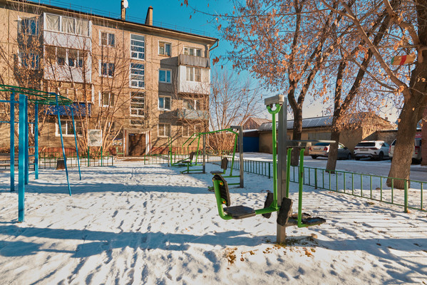 Продам однокомнатную (1-комн.) квартиру, Серафимовича ул, 8, Иркутск г