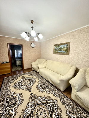Продам трехкомнатную (3-комн.) квартиру, Генерала Перхоровича ул, 11, Воронеж г