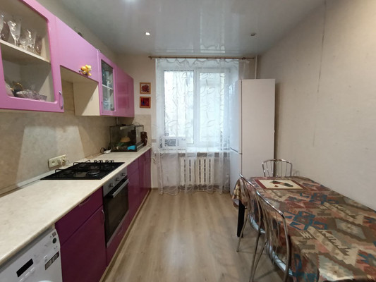 Продам двухкомнатную (2-комн.) квартиру, Даниловская наб, 2к2, Москва г