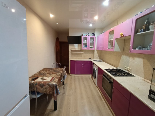 Продам двухкомнатную (2-комн.) квартиру, Даниловская наб, 2к2, Москва г