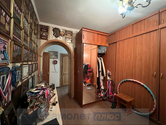 Продам двухкомнатную (2-комн.) квартиру, Даниловская наб, 2к2, Москва г