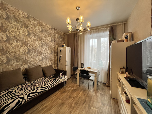Продам комнату в 4-комн. квартире, Колодезный пер, 2к2, Москва г