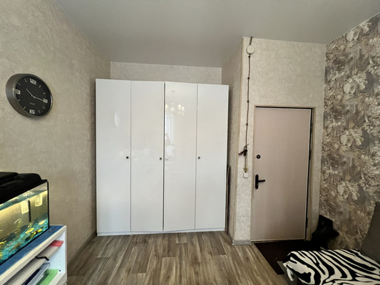 Продам комнату в 4-комн. квартире, Колодезный пер, 2к2, Москва г