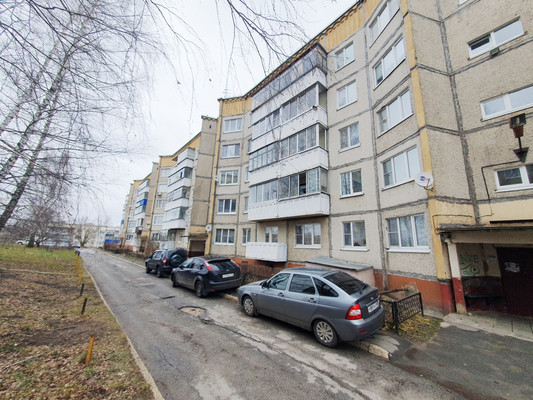 Продам многокомнатную квартиру, Мира ул, 18, Красное с