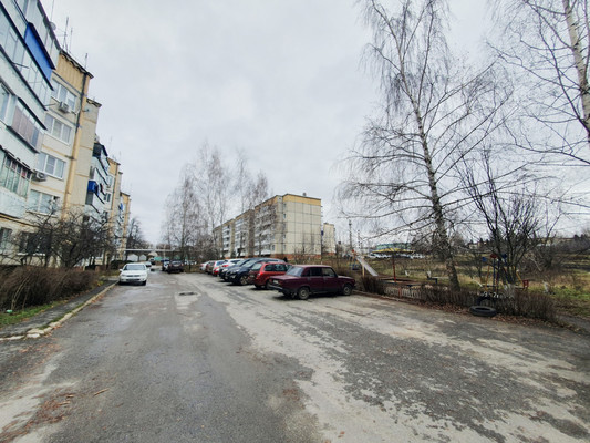 Продам многокомнатную квартиру, Мира ул, 18, Красное с