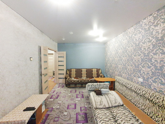 Продам многокомнатную квартиру, Мира ул, 18, Красное с
