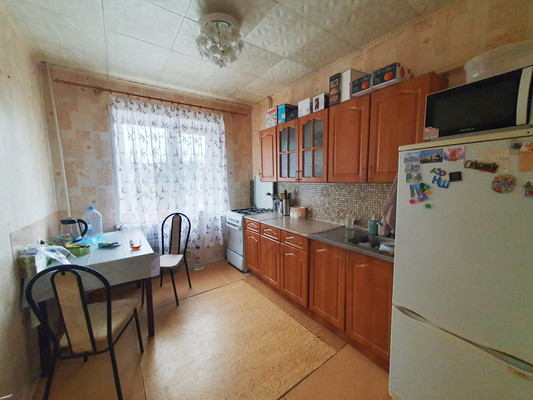 Продам многокомнатную квартиру, Мира ул, 18, Красное с