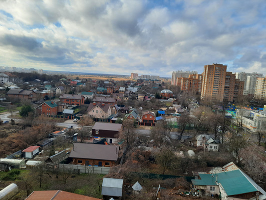 Продам трехкомнатную (3-комн.) квартиру, Колхозная ул, 1/6, Услонь д