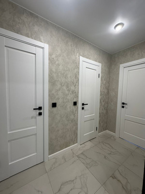 Продам трехкомнатную (3-комн.) квартиру, Александра Корсунова пр-кт, 40к4, Великий Новгород г