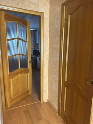 Продам трехкомнатную (3-комн.) квартиру, Псковская ул, 24, Великий Новгород г